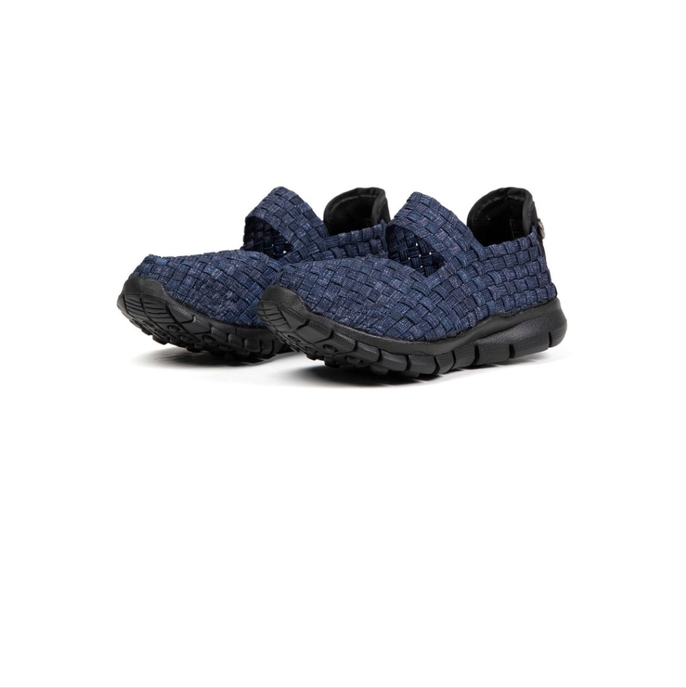 Bernie Mev style: Charm Size 29 US 12  Kids